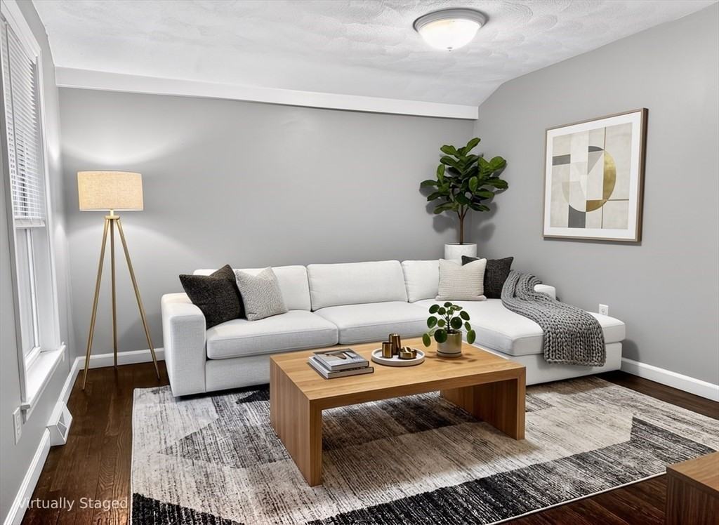 163 Saratoga St #2 - Photo 3 of 6