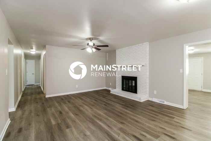 633 Cedar Ln - Photo 3 of 15