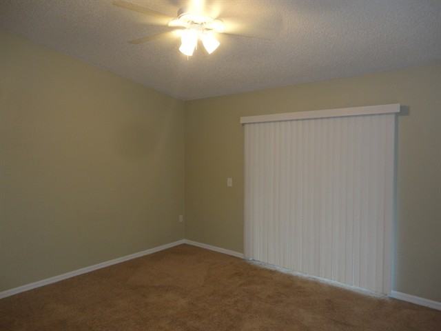 6742 Lorain St - Photo 3 of 20