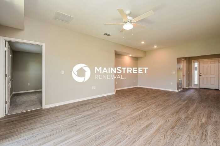 1220 Nw 36th Pl - Photo 4 of 16