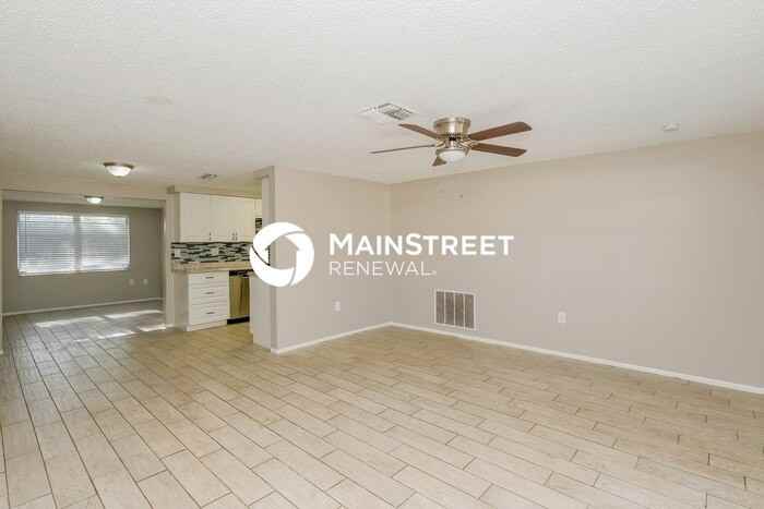 11630 Paige Dr - Photo 4 of 16