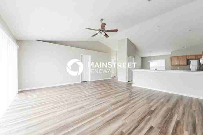 826 San Jose Ct - Photo 3 of 15