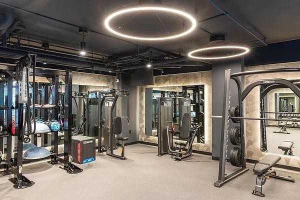 W 26th St #505 - Photo 4 of 15