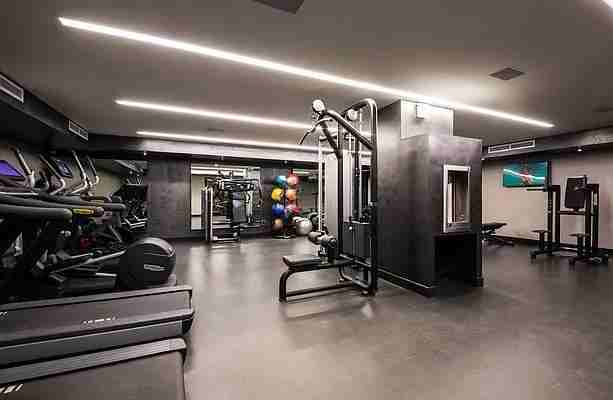 W 29th St #15B - Photo 5 of 20