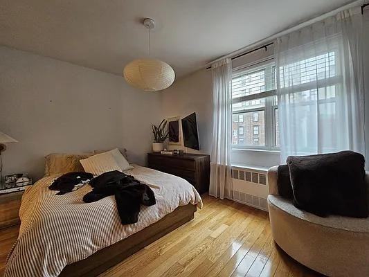 W 23rd St #6W - Photo 5 of 20