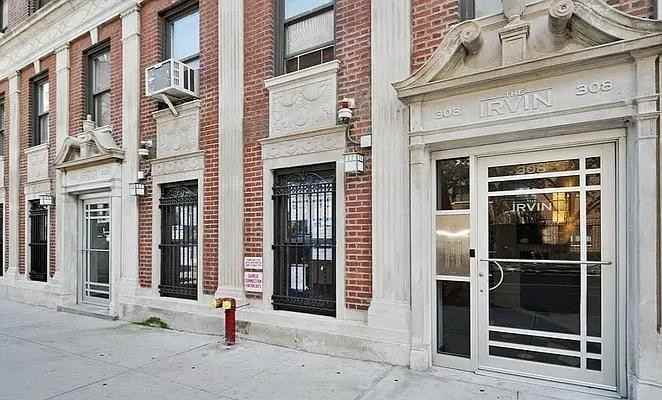 W 30th St #7F - Photo 6 of 20