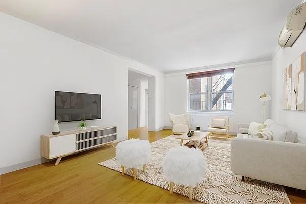 W 18th St #4JK - Photo 2 of 20