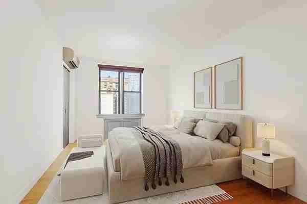 W 18th St #4JK - Photo 7 of 20