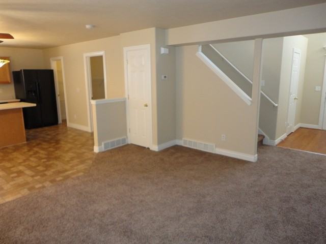 1115 W 990 N - Photo 2 of 18