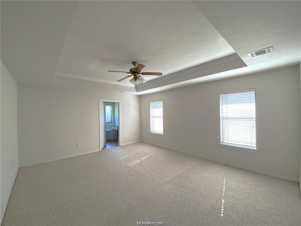 904 Ladove Dr - Photo 6 of 17