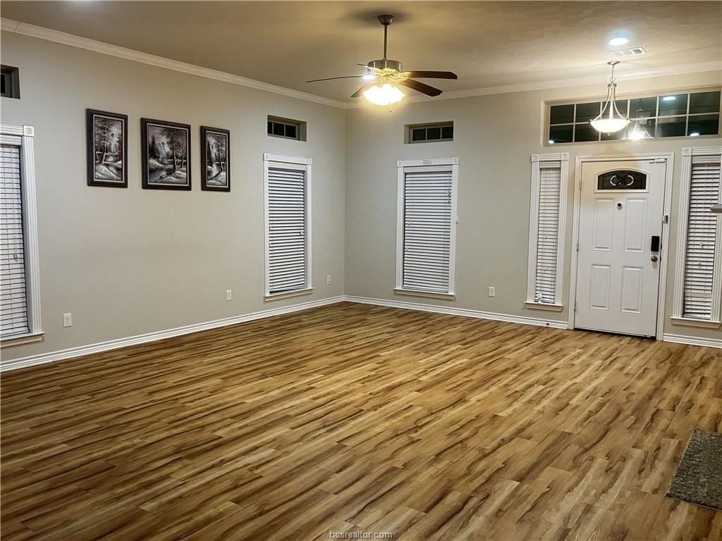 903 Emerald Dove Ave - Photo 4 of 21