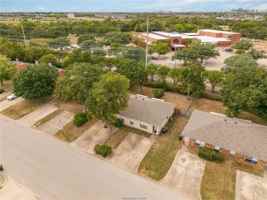 featured image of 619 W Ridge Dr