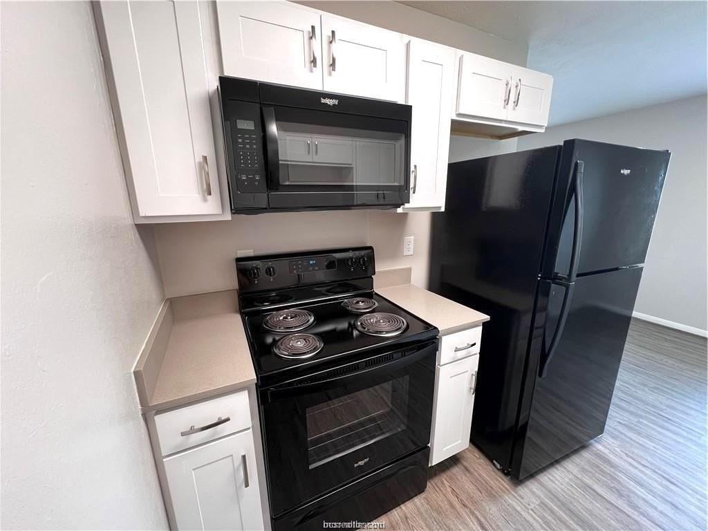 619 W Ridge Dr - Photo 3 of 12