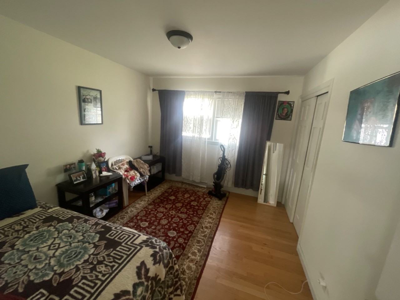 79th Street Duplex - Photo 2 of 8