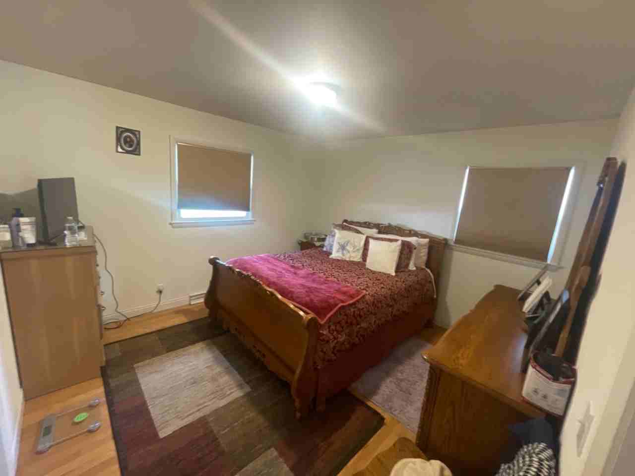 79th Street Duplex - Photo 3 of 8