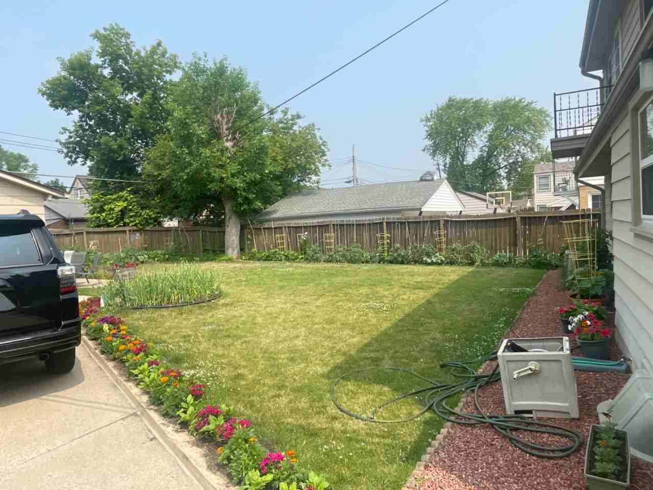 79th Street Duplex - Photo 6 of 8