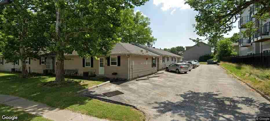 308 Madison - Photo 2 of 2