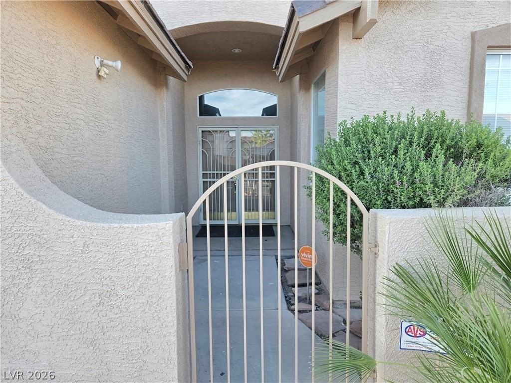 9620 W Gilmore Ave - Photo 6 of 50