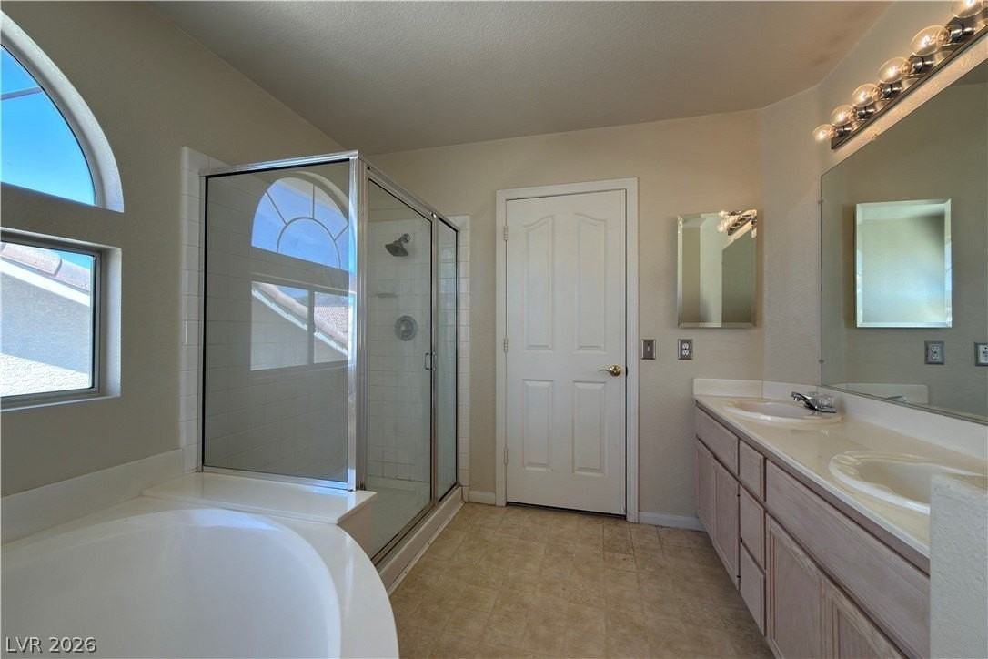 3556 Tobel Springs Dr - Photo 5 of 17