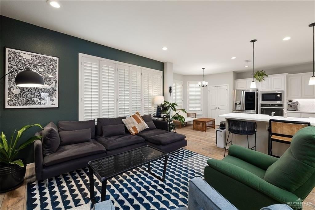 5513 Escondido Pass - Photo 5 of 28