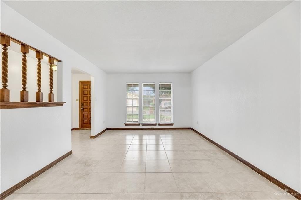 6600 N 17th St - Photo 3 of 16