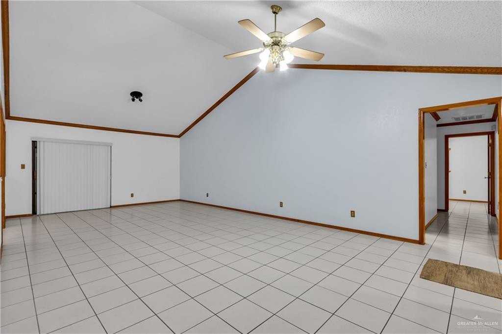 7504 N 21st St - Photo 2 of 14