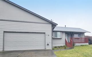 featured image of 404 Comet St