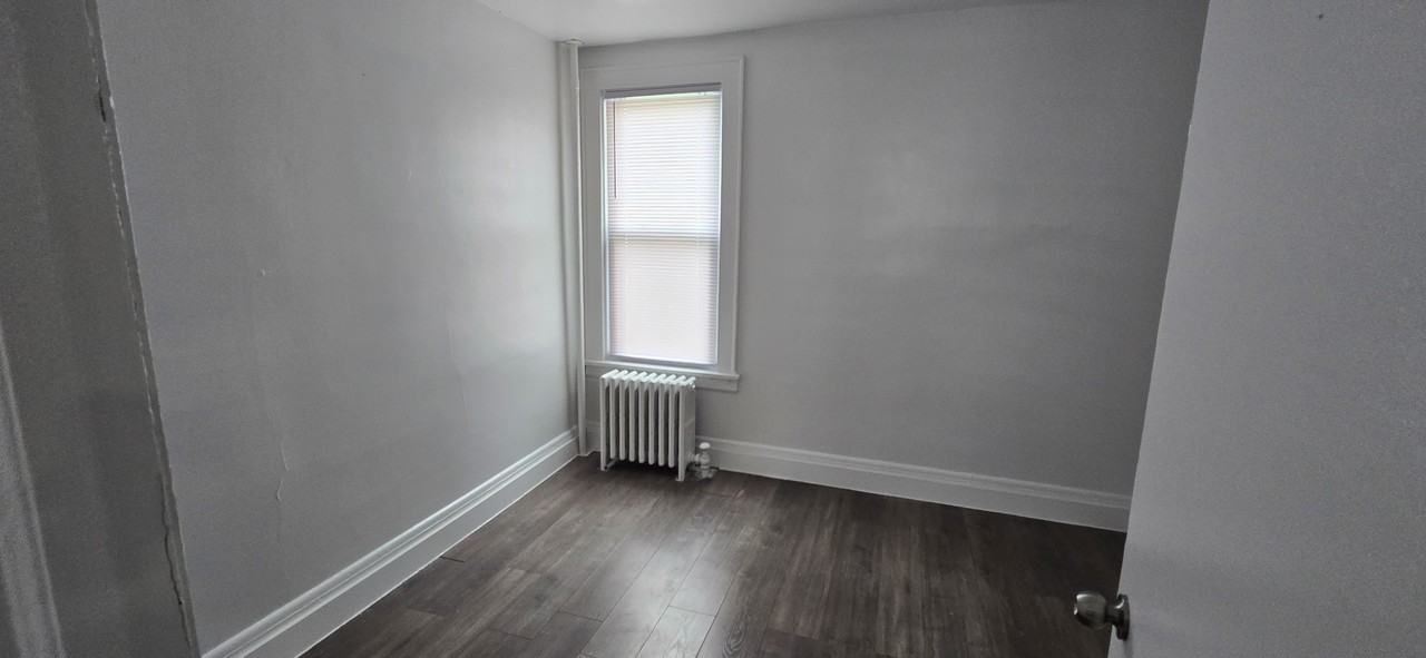 307 West Clay Avenue - Photo 3 of 19