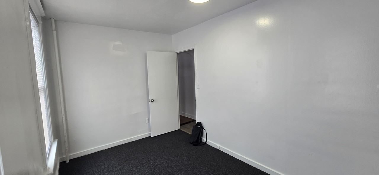 307 West Clay Avenue - Photo 4 of 19