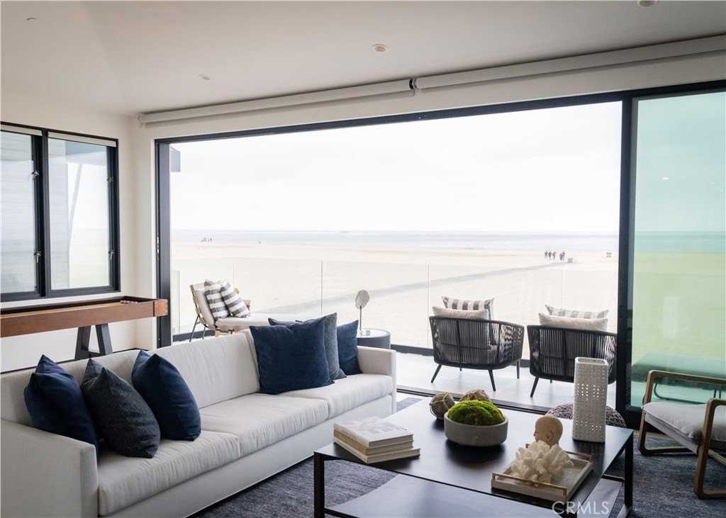 1204 W Oceanfront - Photo 3 of 38