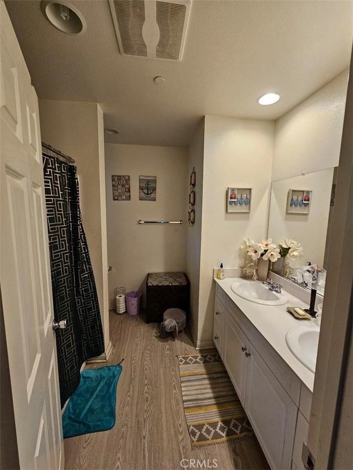 31817 Livingston St - Photo 6 of 16