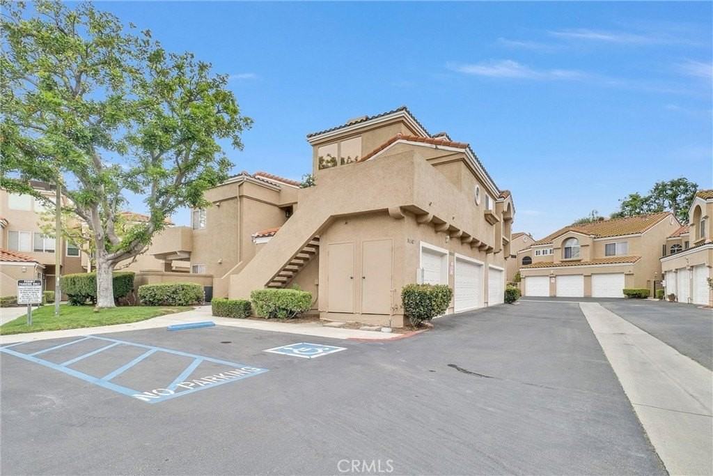 3122 E Genoa Ct - Photo 4 of 31