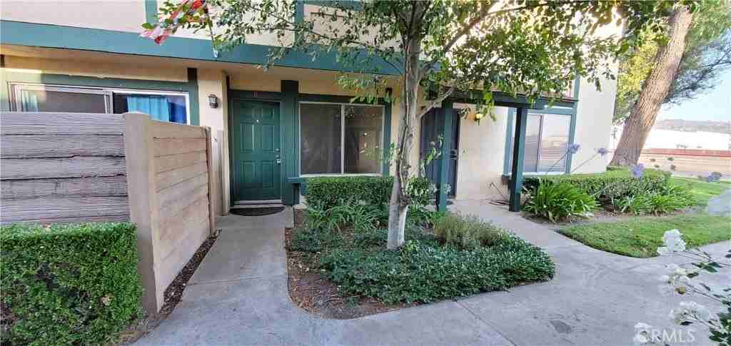 5428 E Snow Wood Cir #82 - Photo 5 of 50