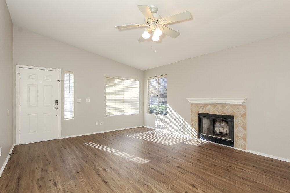 1144 E Liberty Shores Dr - Photo 3 of 16