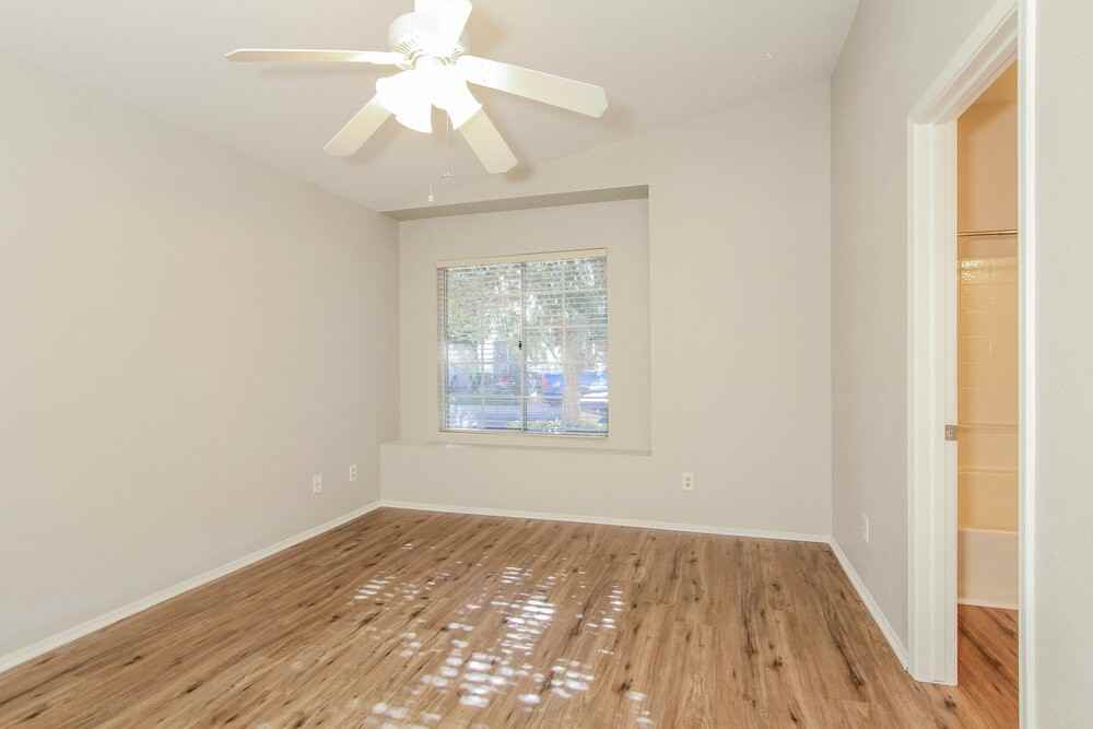 1144 E Liberty Shores Dr - Photo 7 of 16