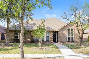 410 W Jefferson St - Photo 1 of 1