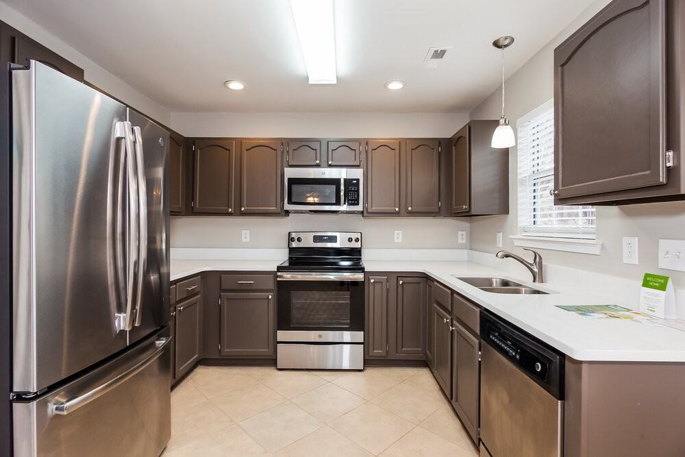 7023 Passeres Ct - Photo 7 of 17