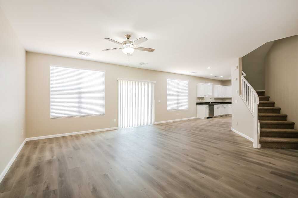 4237 Telstar Ct - Photo 5 of 18