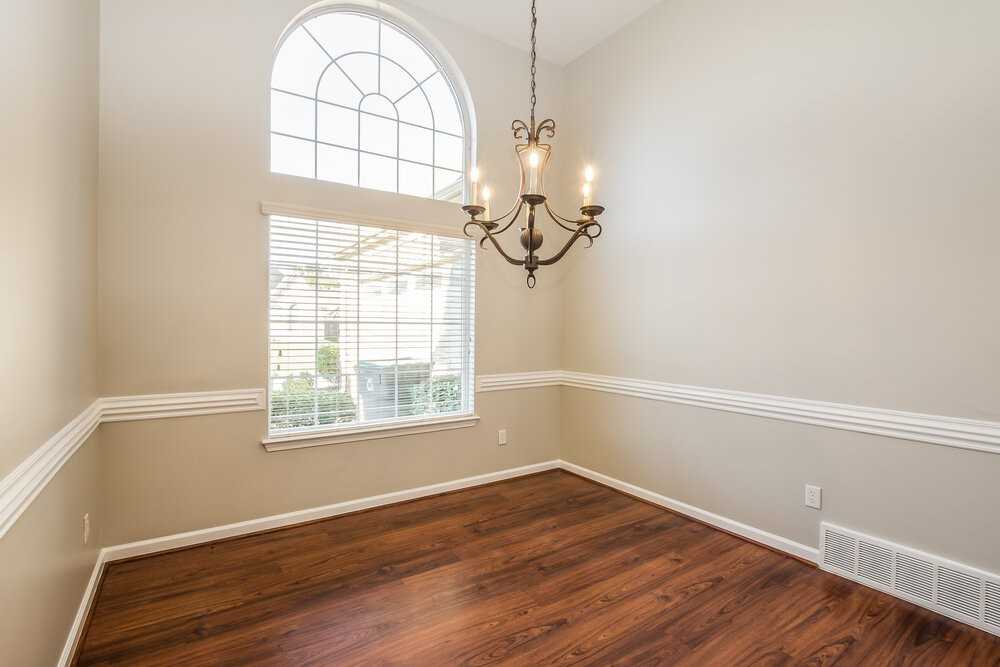 9555 Morning Shadow Dr - Photo 4 of 15