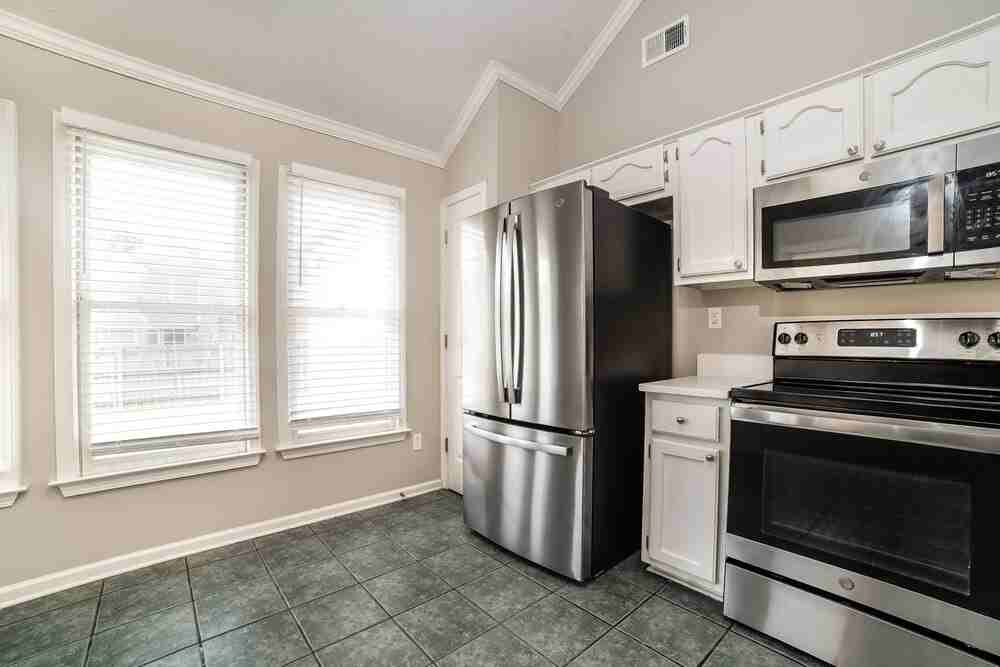 7907 Tankard Dr - Photo 7 of 16