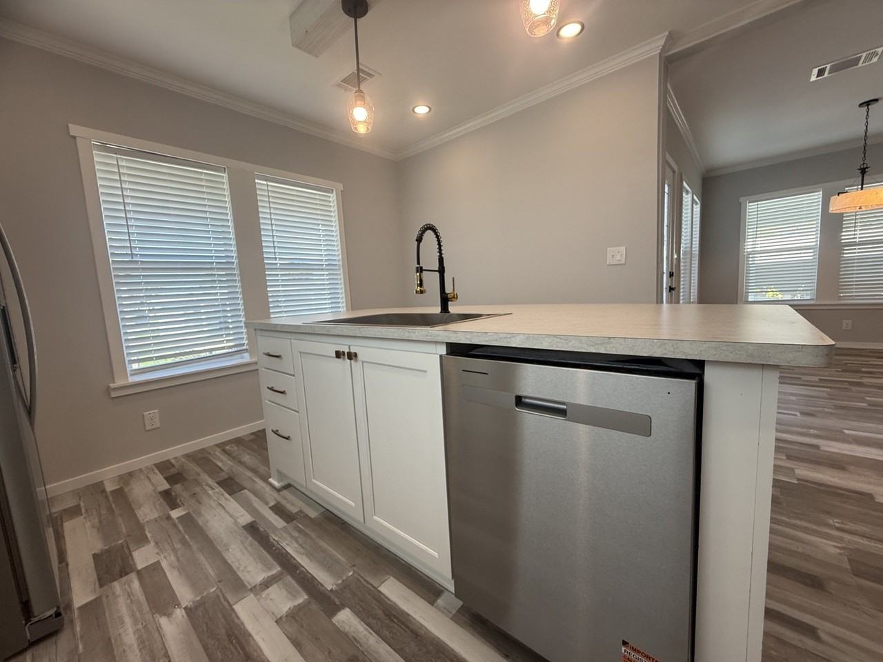 5715 Camelford Dr #528 - Photo 5 of 26