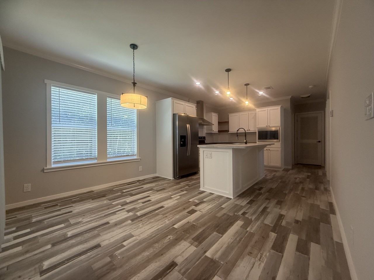 5657 Camelford Ct #469 - Photo 5 of 27