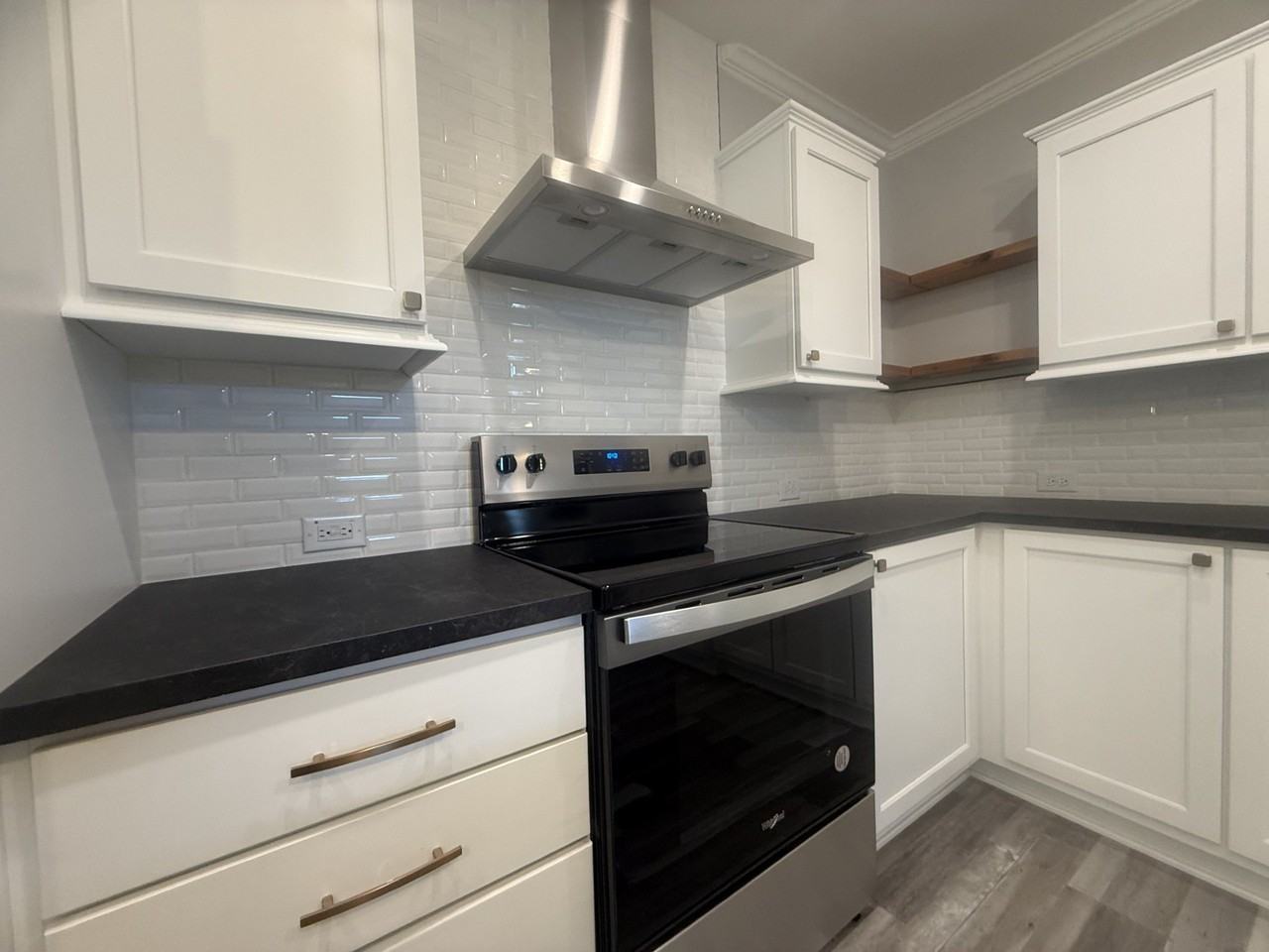 5657 Camelford Ct #469 - Photo 7 of 27