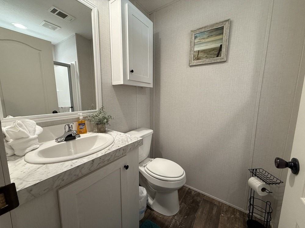 6702 Lakewood Dr Unit B #124 - Photo 5 of 14