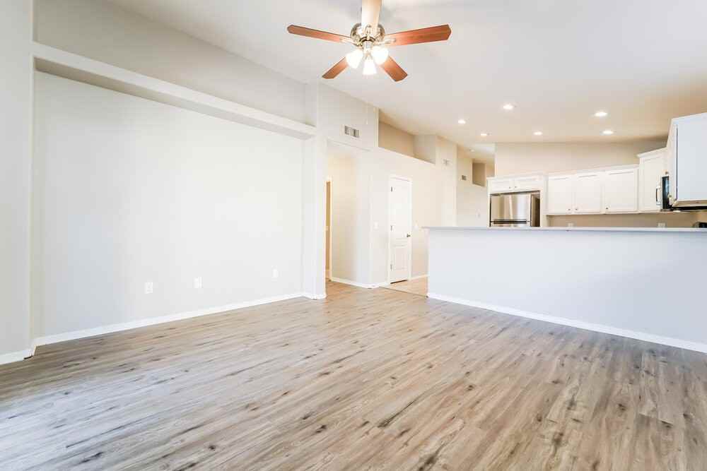 6821 W Copperwood Way - Photo 5 of 16