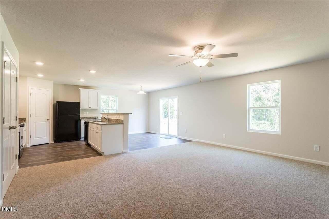 108 Brisk Dr - Photo 4 of 19