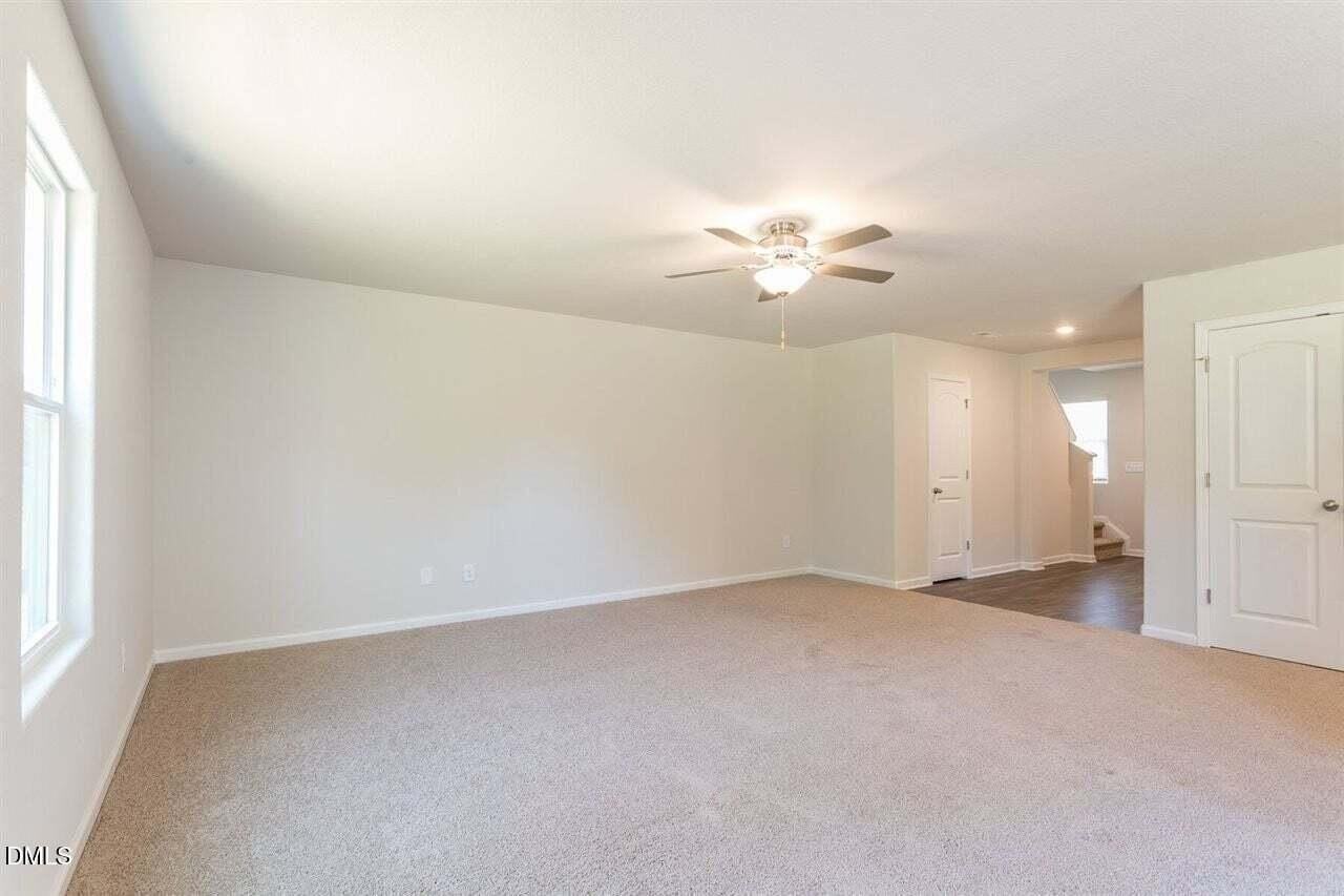 108 Brisk Dr - Photo 5 of 19