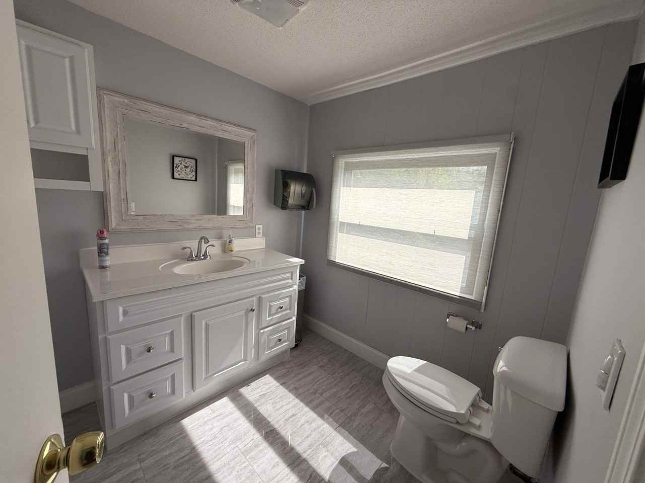859 Washington St #4C - Photo 2 of 4
