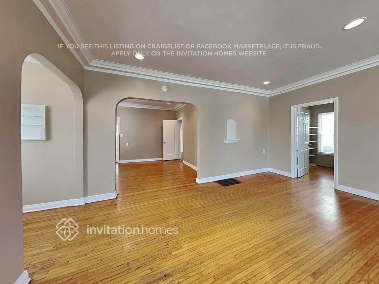 1852 W 78th St - Photo 4 of 20