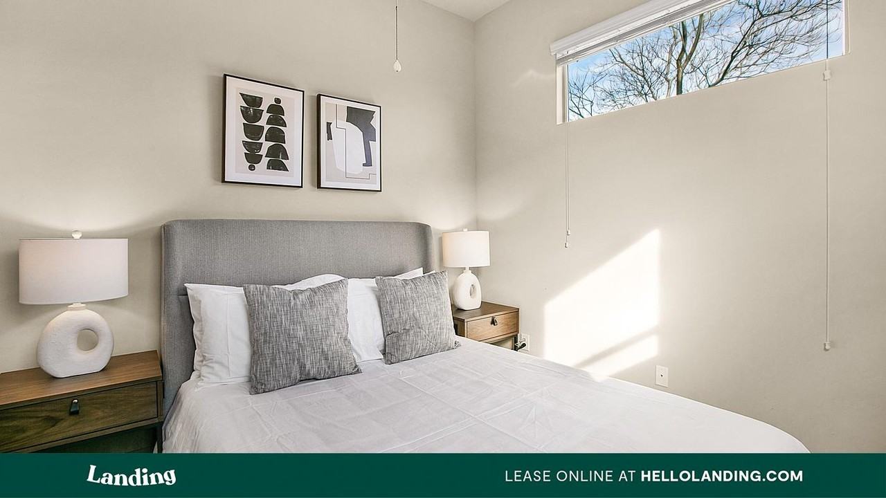 1401 South Lamar - Photo 6 of 50